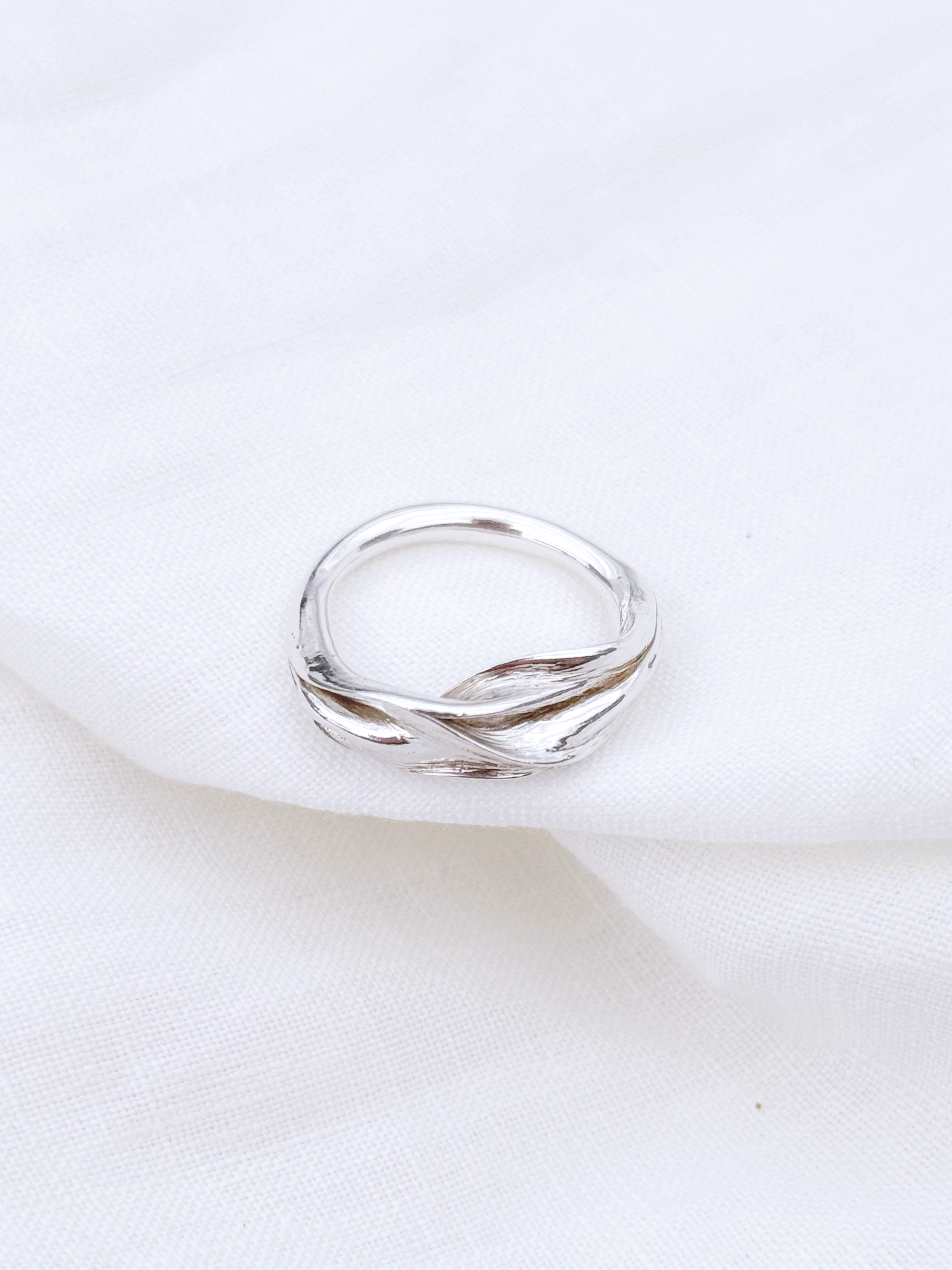 Acid Love Fused Ring 50   Sterling 925 Silver