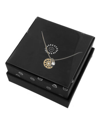 Daisy Guldbelagt Halskæde Med   Vedhæng