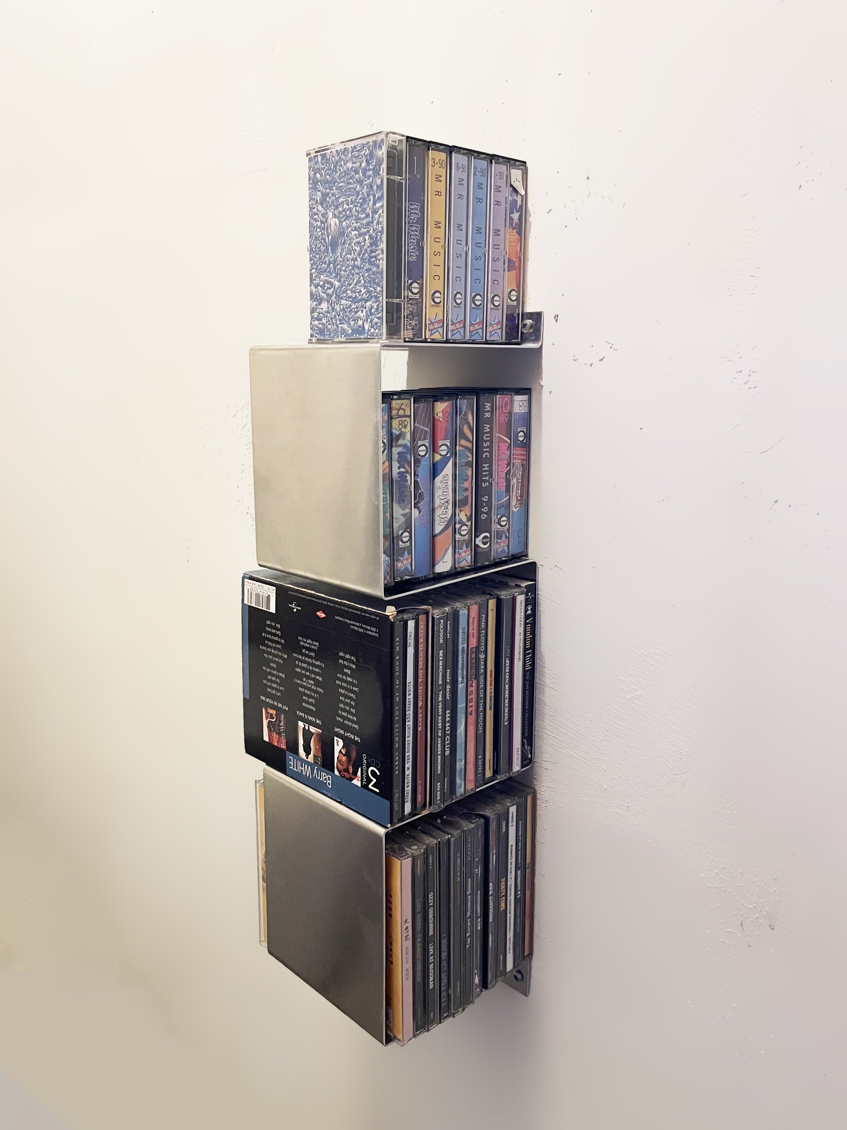 Metal Shelf For Cd   412g14 Drilled