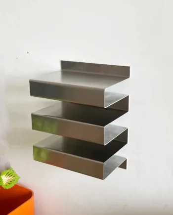 90   20 Shelf Hang Up With Double-sided Tape