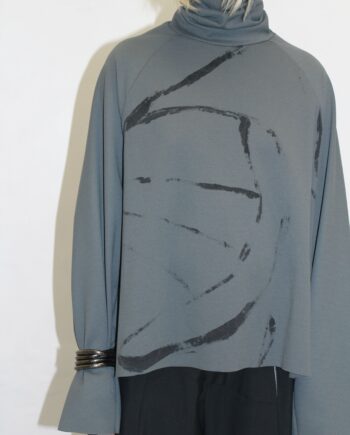 Zirl Top   Handprinted