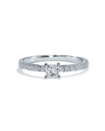 Romance Solitaire Forlovelsesring Med Hvid Princess Cut Diamant