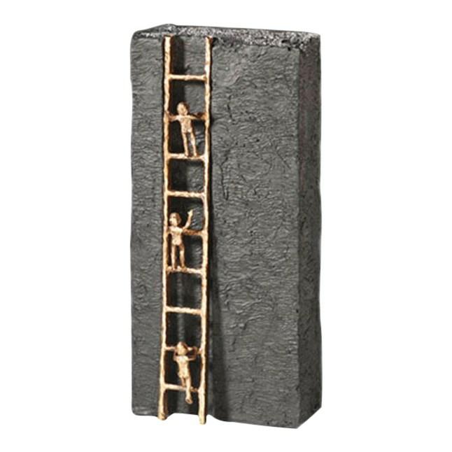 Bronzefigur Mod Toppen På Sort Sten  25 Cm  Kunstner Kerstin Stark  Firmagave 3495 - Kr  Super Smuk Til Til Pynt   Hjemmet