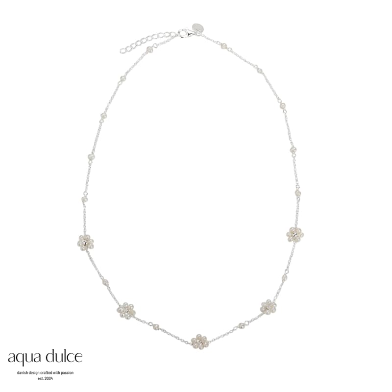 Daisy Pearl Necklace   Silver