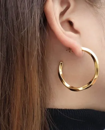 Kora Stor ørering   Titan