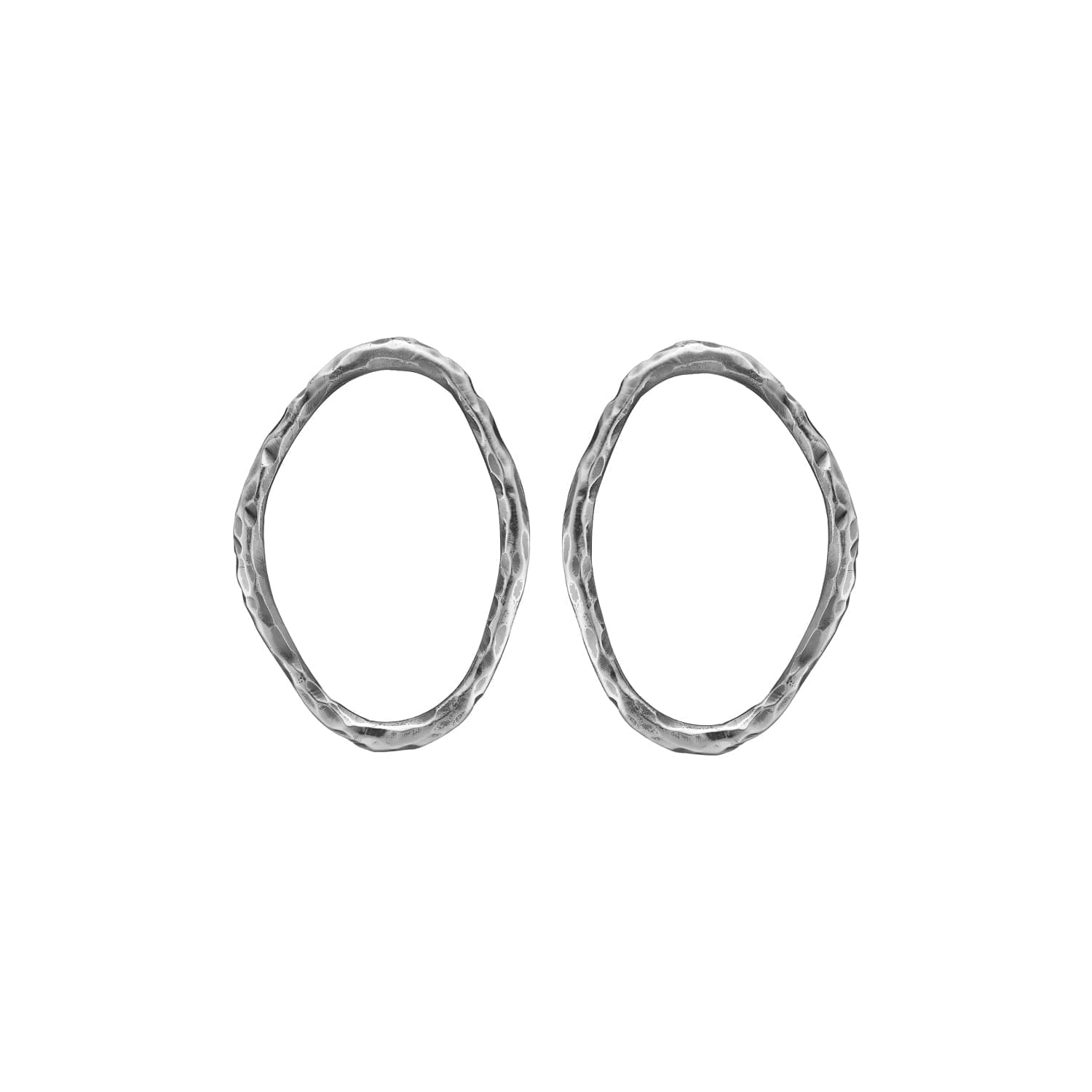 Onassis Oval Silver Plain ørestikkere