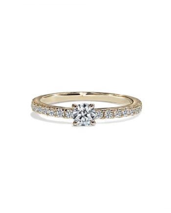 Capri Solitaire Forlovelsesring Med Rund Diamant Og Diamantbånd