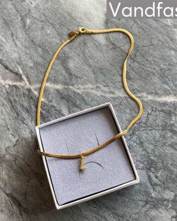 Annebrauner Snake Letter Halskæde 18k Guldbelagt