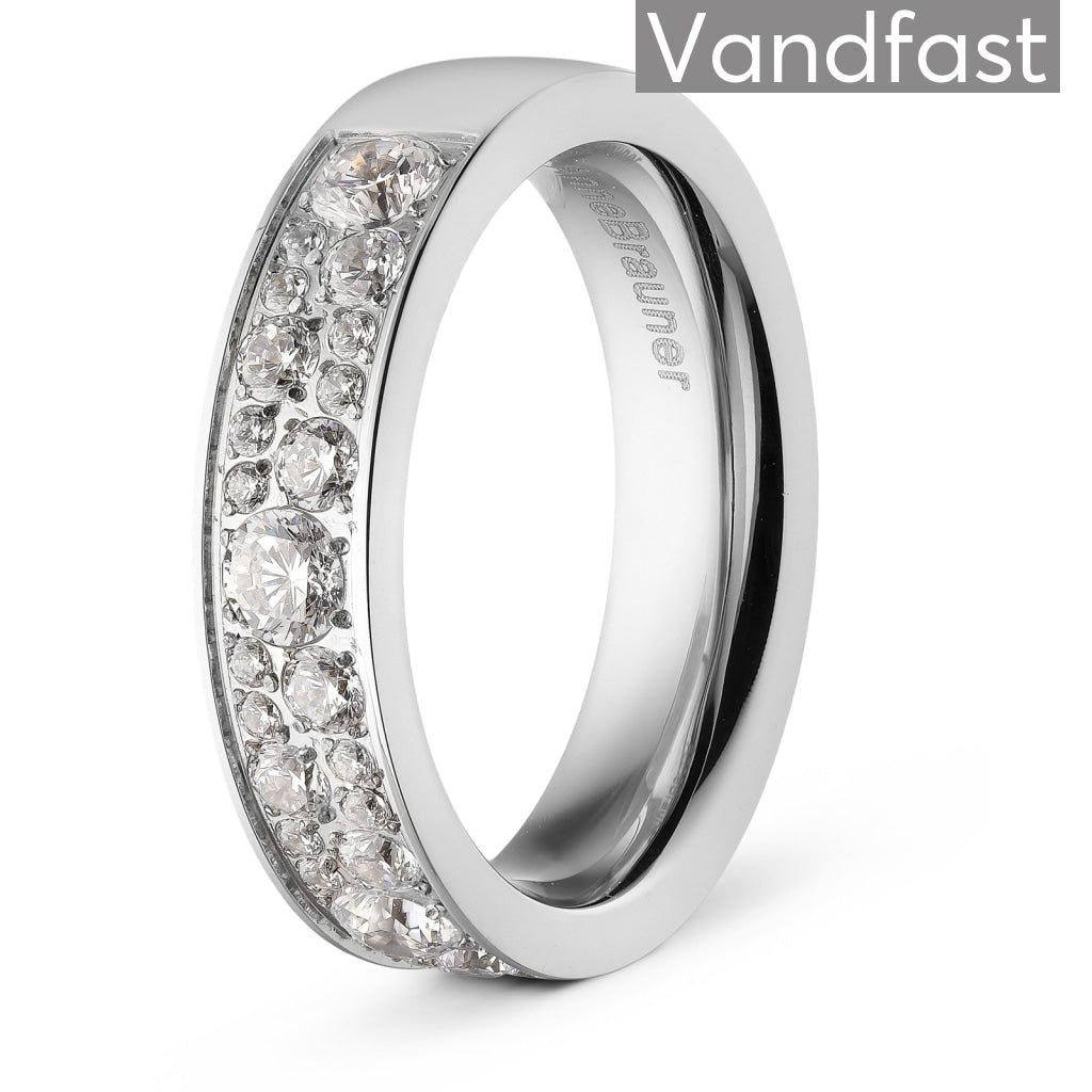 Annebrauner Sparkling Ring 48