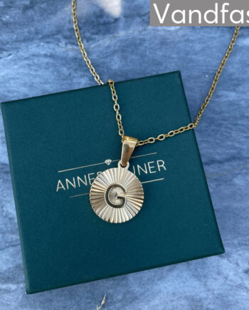 Annebrauner Sun Burst Letter Halskæde 18k Guldbelagt