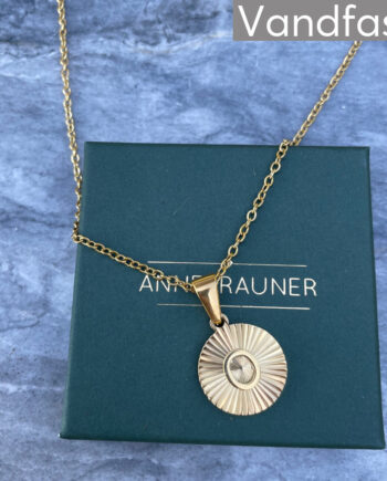 Annebrauner Sun Burst Letter Halskæde 18k Guldbelagt