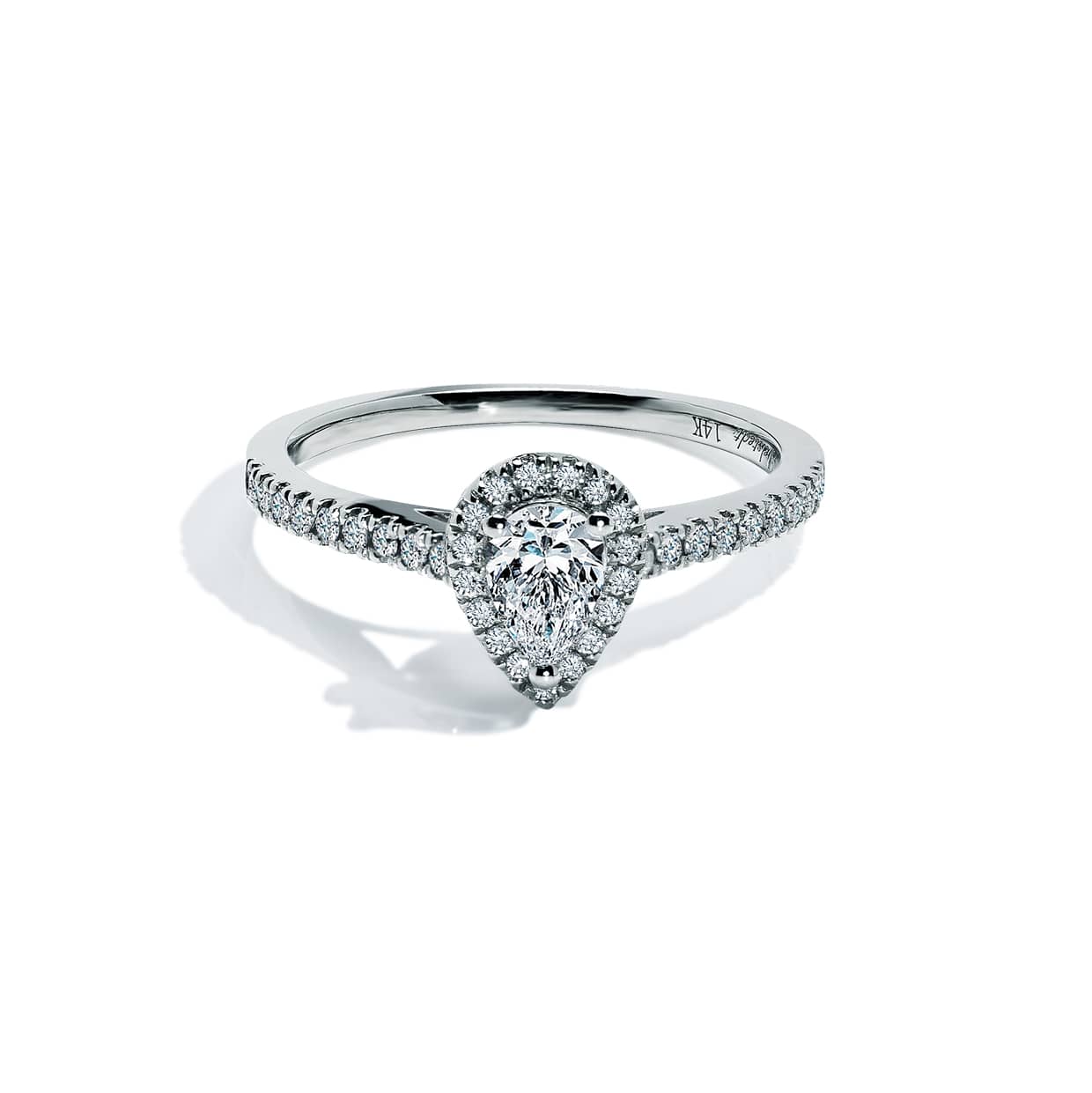 Capri Dimant Halo Forlovelsesring Med Hvid Pæreformet Safir
