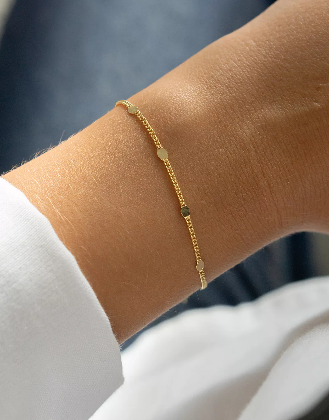 Claire Guld Armbånd  Forudbestilling