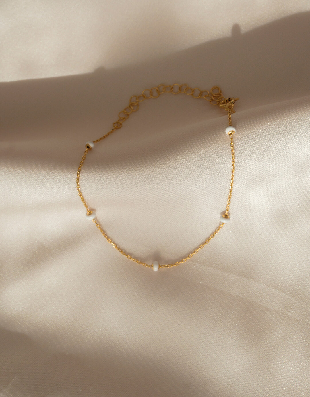 Coline Hvid Emalje Guld Armbånd