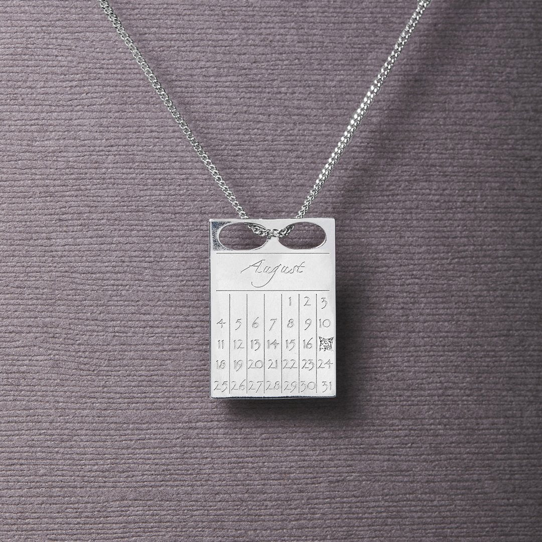 Dateplate Vedhæng Og Halskæde 70 Cm Sterling Sølv Med Diamant