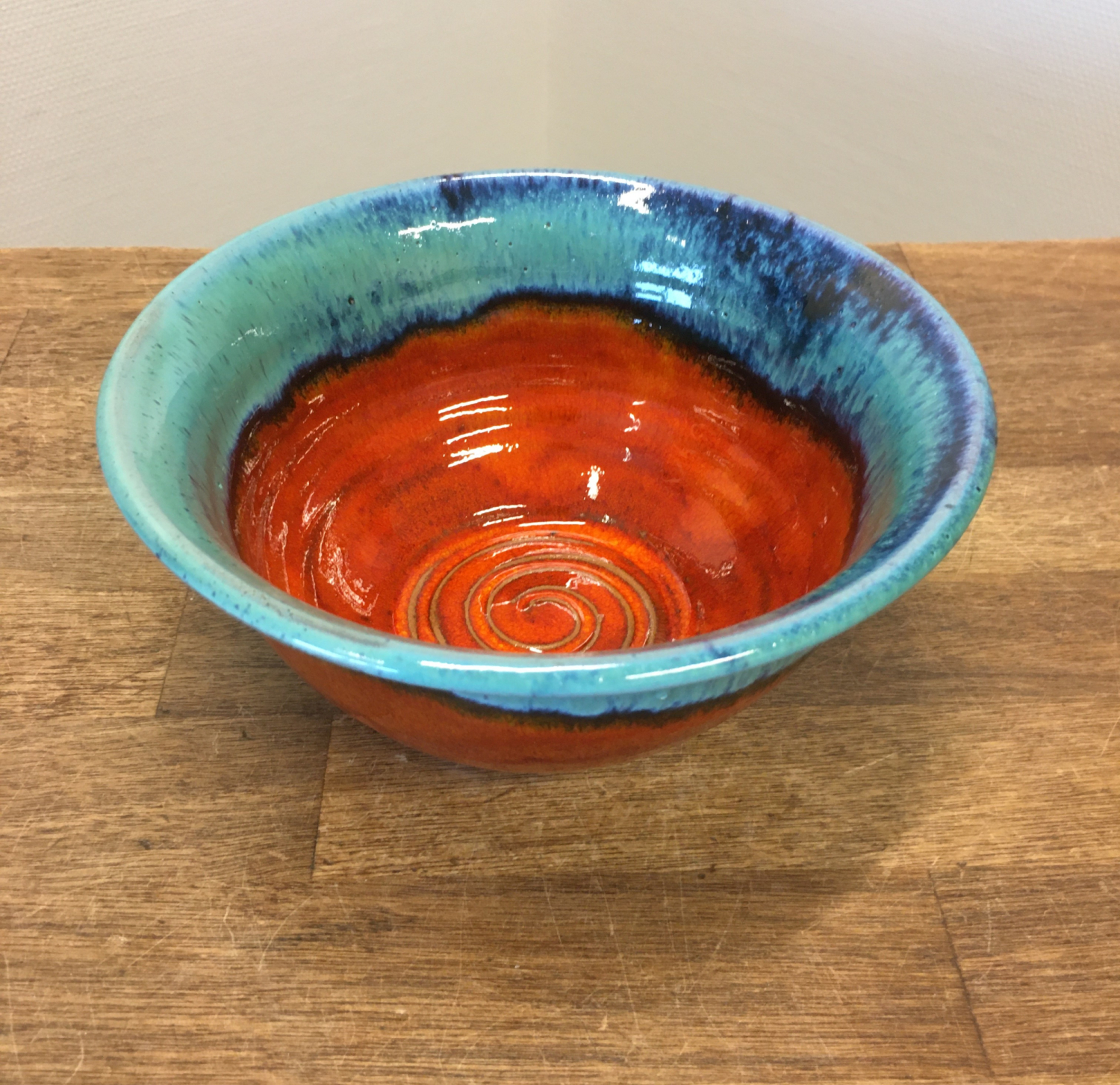 Håndlavet Keramik Skåle  12 Farver  Unika Keramik Skål ø17 Cm  Hurtig Levering  Farve Orange Turkis