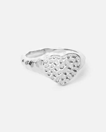 Hammered Heart Ring Sølvfarvet