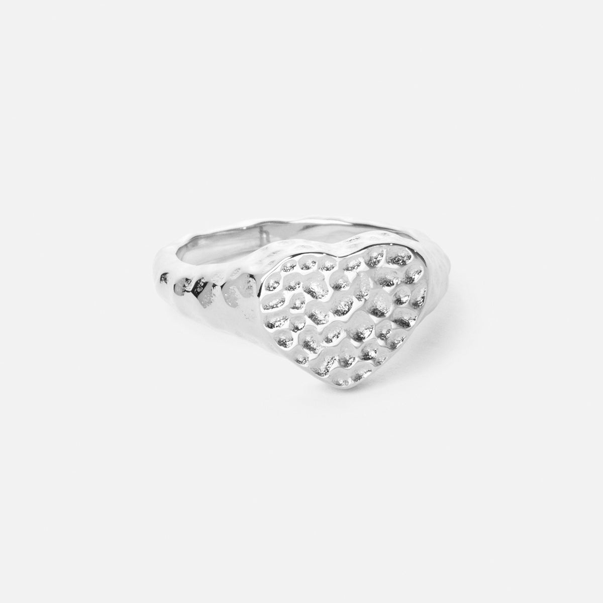 Hammered Heart Ring Sølvfarvet