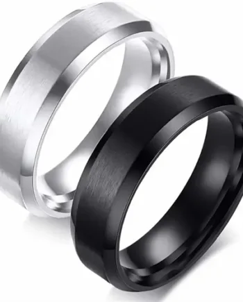 Hew Forlovelsesring Sort Eller Blank Stål