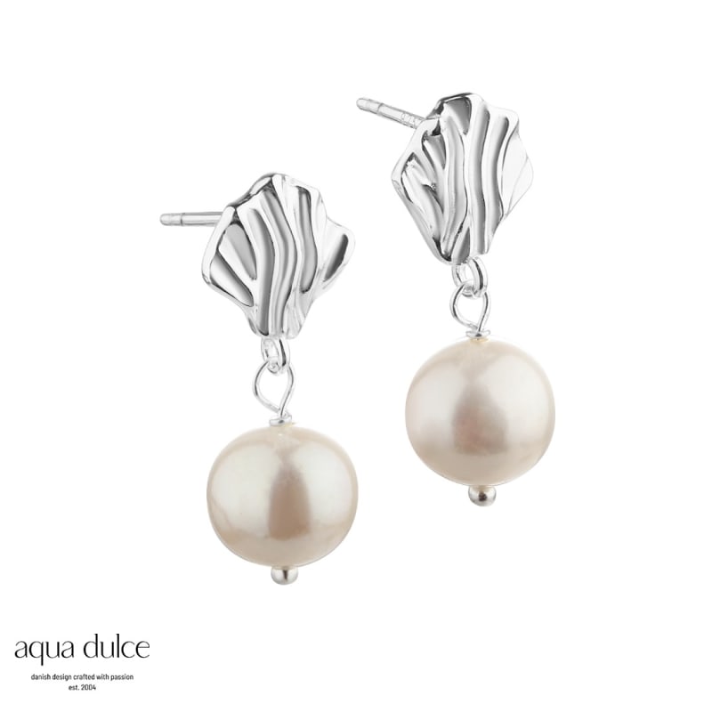 Hulda Pearl Earstud   Silver