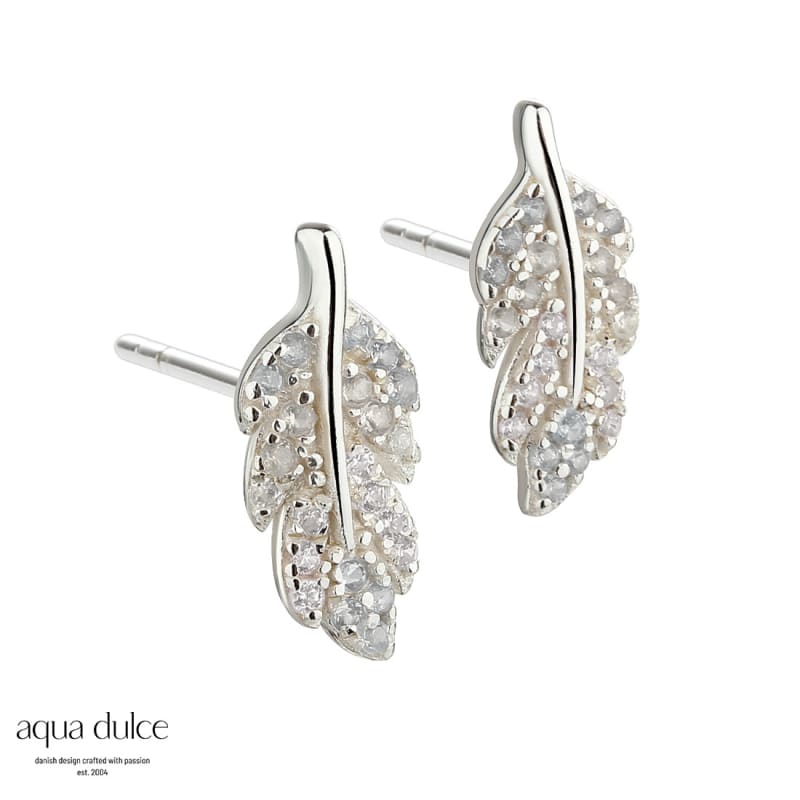 Leona Earstud   Silver