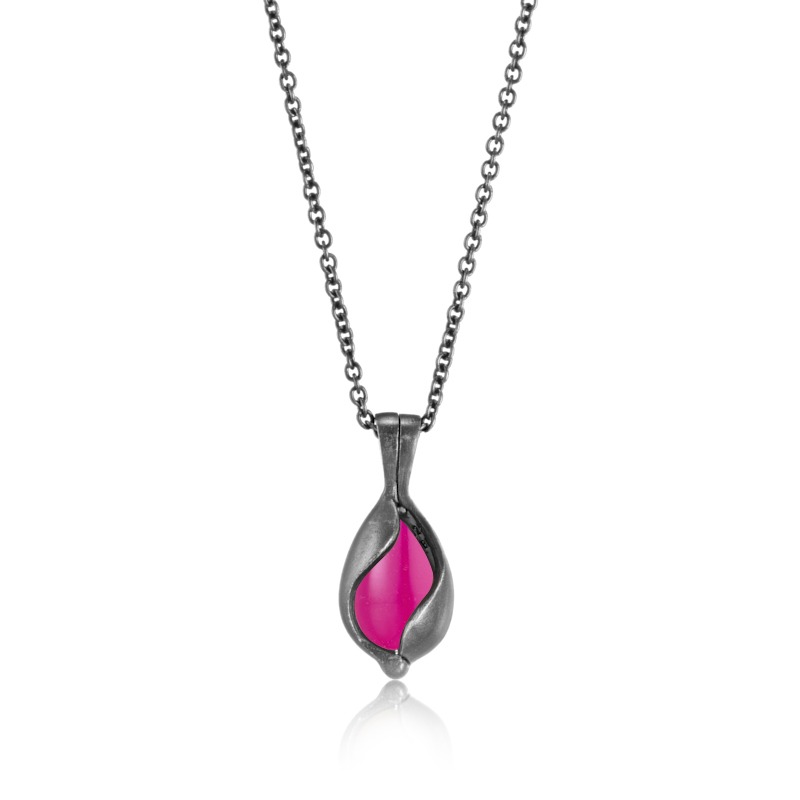 Lille Oxideret Smykke æg Med Pink Onyx