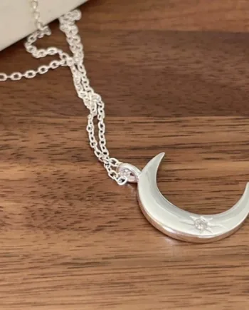 Moon Halssmykke Med Cz Sten