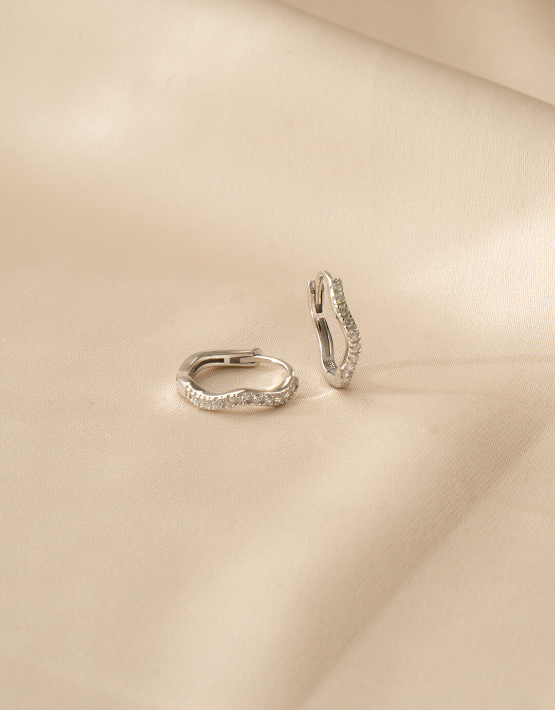 Sparkle Wave 14 Mm Sølv Hoops