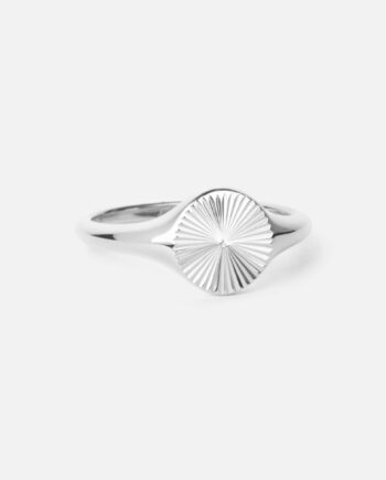 Sun Signet Rund Ring Sølvfarvet